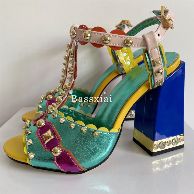 Luxury Rivet T-Strap Sandals W - Casual Sandal Leather recensione e prezzo